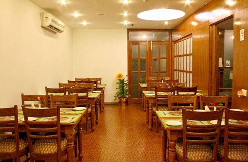 Oyo 367 Hotel Forest Green Нью-Дели Экстерьер фото
